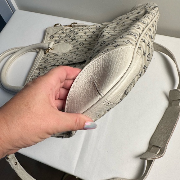 Louis Vuitton monogram crossbody and shoulder bag - Picture 7 of 14